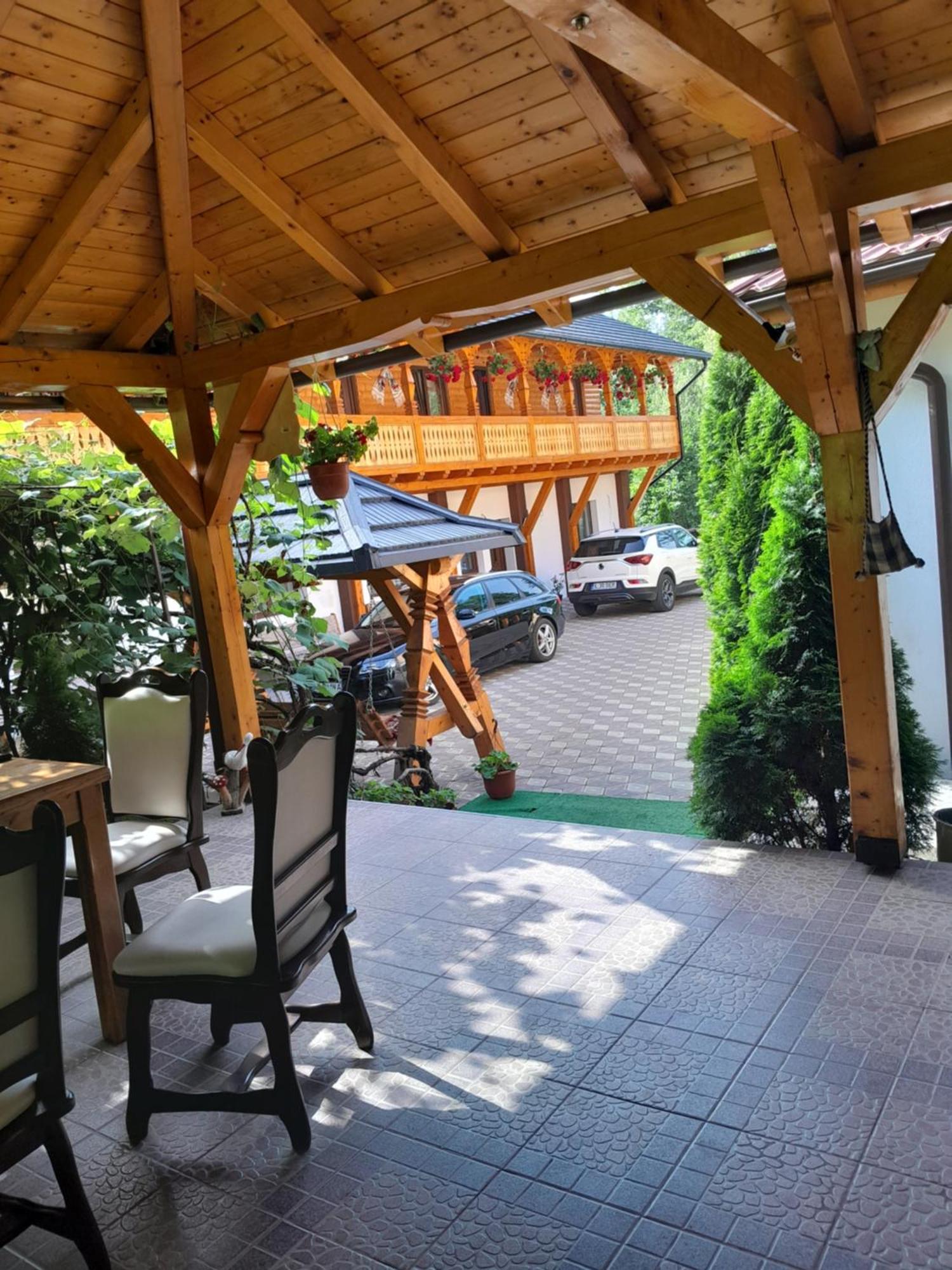 Pensiunea Malinul Bîrsana Dış mekan fotoğraf